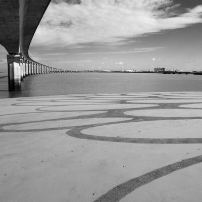 la rochelle, ile de ré, dougados, beach art, sand drawing, photographie, pont, bridge