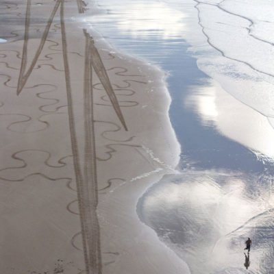 éclair, lightning, biarritz, runner, running, beach, beach art, dougados, photography, fine art