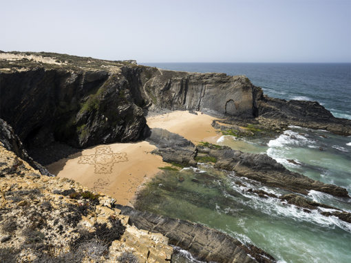 Cavaleiro, portugal, sam dougados, beach art, cliff, ocean, azulejos