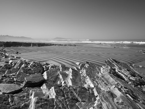 Bidart, beach art, graphisme, dougados, fog, lines, geometry, géométrie, surf, plage, beach