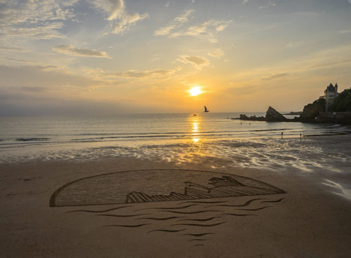 beach art, sam dougados, biarritz, beach, villa belza, sunset, coucher de soleil, bask coast