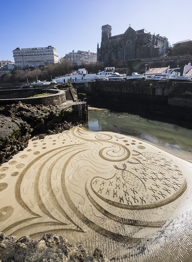 Sam Dougados, Biarritz, beach art