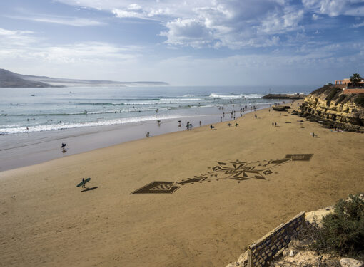 beach art, sam dougados, dessin sur la plage, land art, art environnemental, maroc, Moulay, mandala, zellige, art islamique